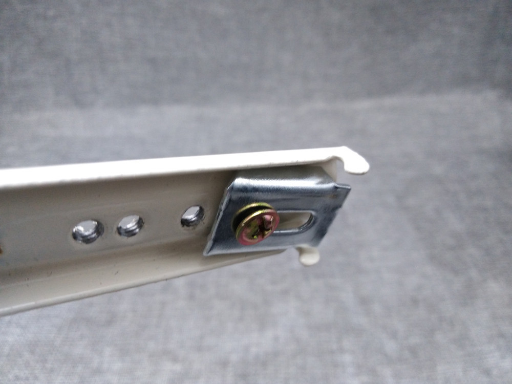 35g motorisierte Aluminiumvorhangschiene-Decke einklammert Hebel-Verschluss-Vorhangschiene-Klammern