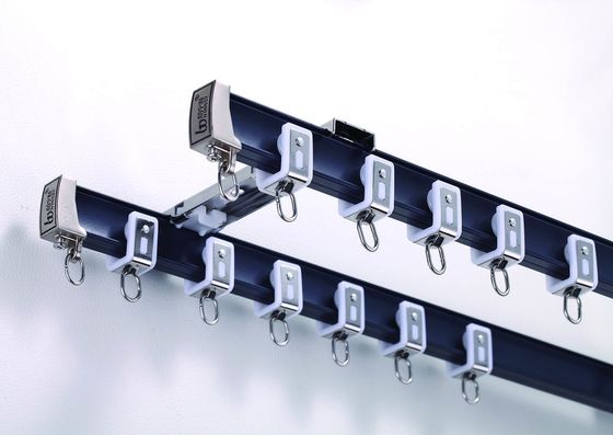 Ein guter Preis. Stärke-Bendable Vorhang-Bahn EP-Prozess-1.5mm 1,5 m-Vorhangbahn Im Internet
